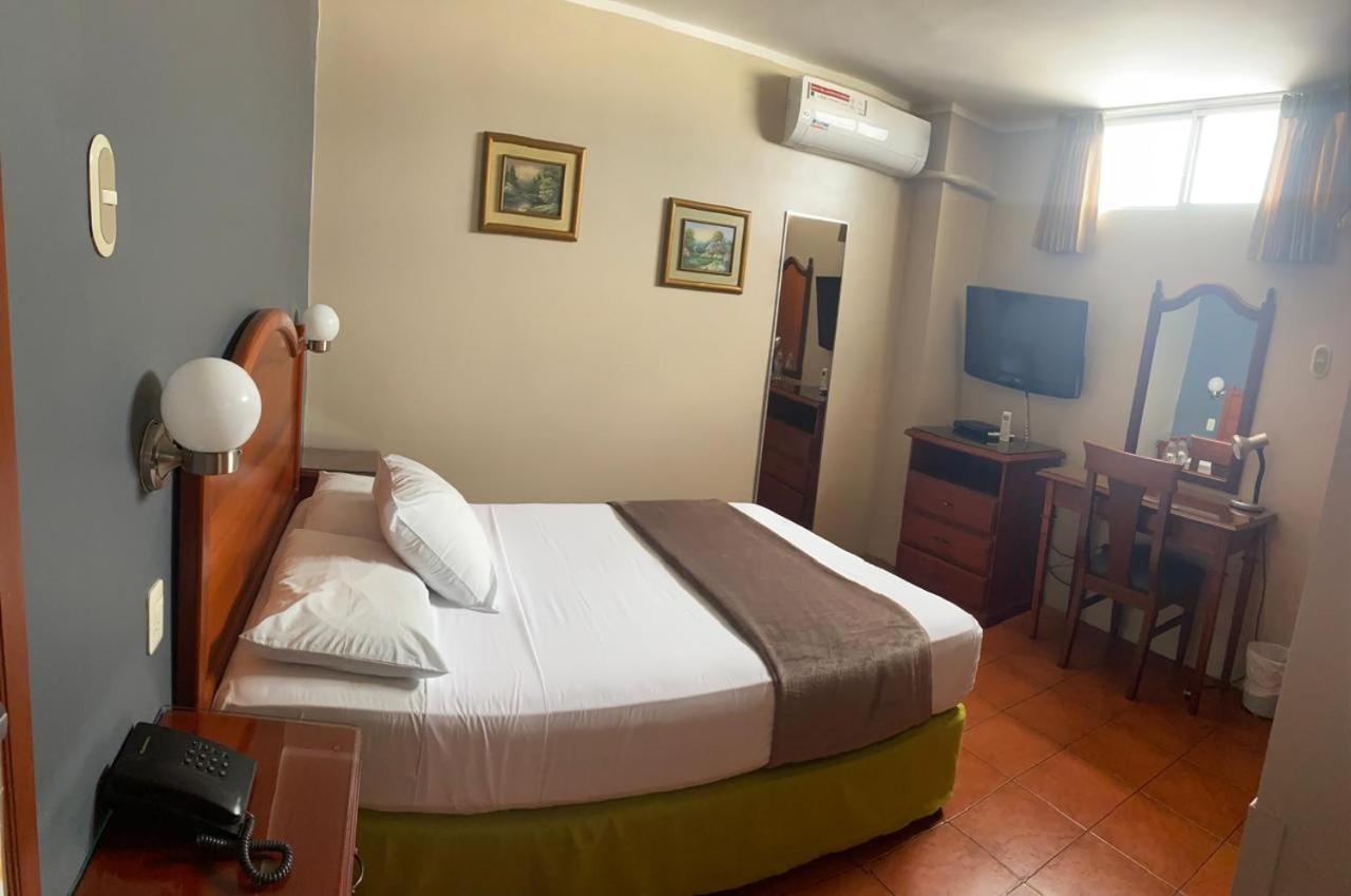 Grand Hotel Americano Machala Habitación foto